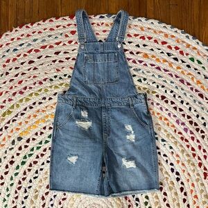 Gap overalls